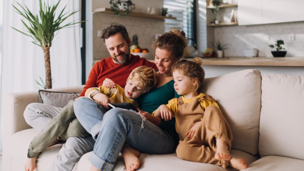 $725 Monthly Payment Announced for Families Living in Certain Zip Codes